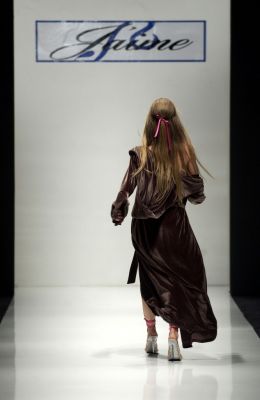 Cliquer pour voir l'image en taille réelle